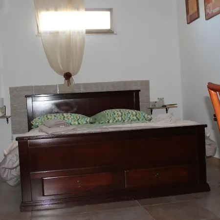 Nuccia's House Apartman *